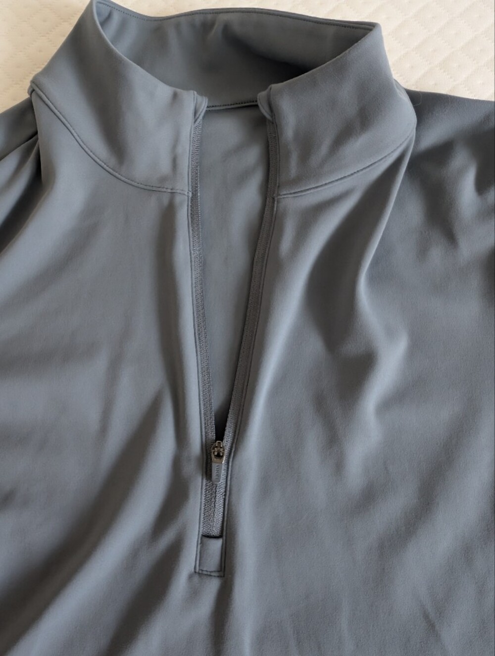 Vuori Studio Half Zip Cropped Quarter-Zip Top in Slate Blue Long Sleeve, size M - Picture 9 of 11